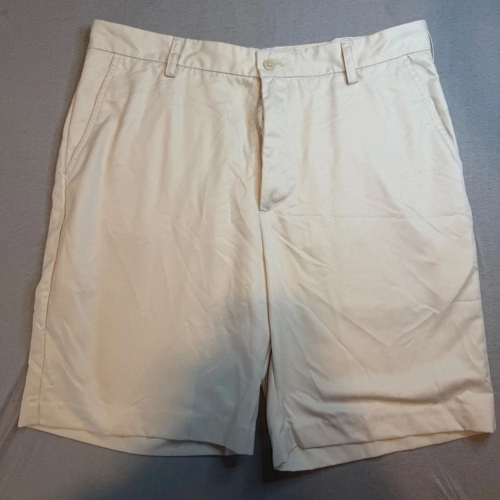 Lot 2 IZOD Mens Golf Shorts Size 36 Khaki Stone Beige Performance Flat Front